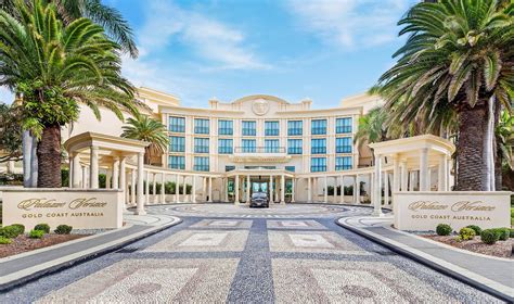 palazzo versace gold coast deals.